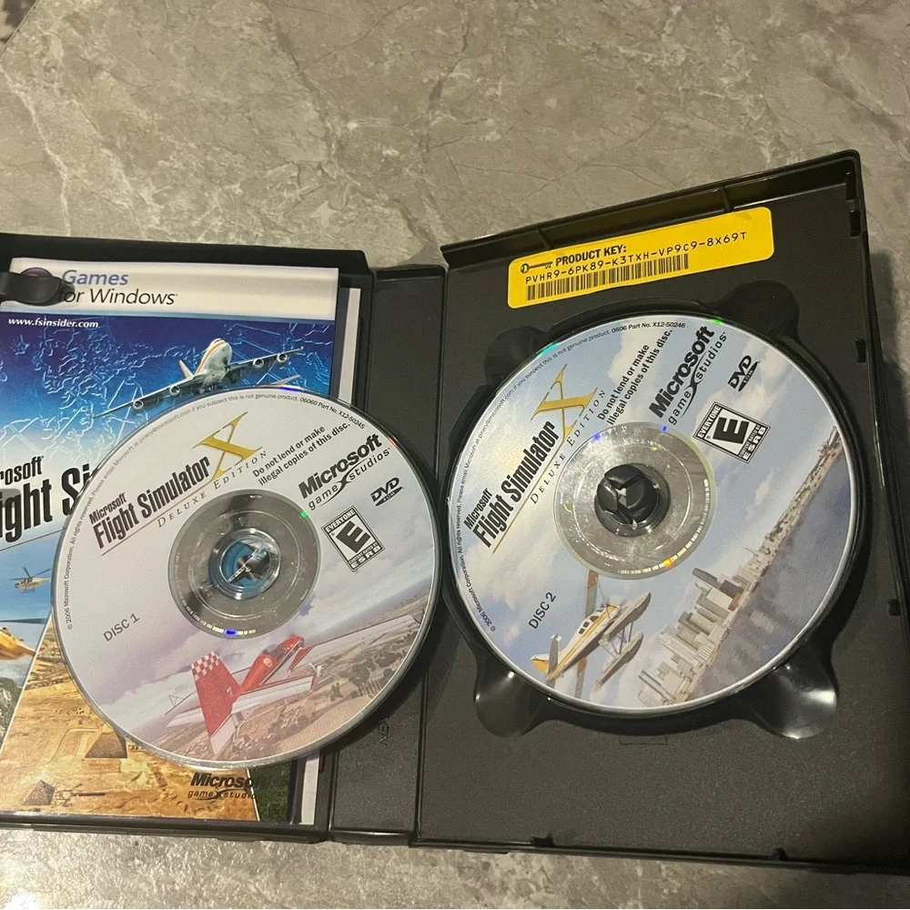 Microsoft Flight Simulator X: Deluxe Edition PC Game